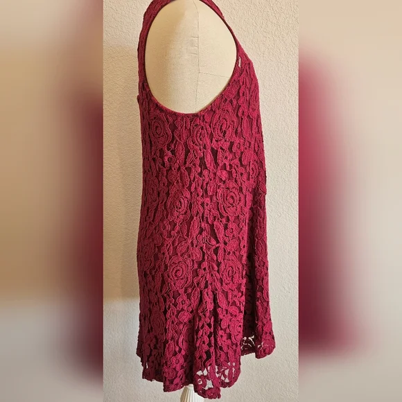 SHYANNE High Neck Sleeveless Lace Fit & Flare Short Western Dress Medium Red - Picture 11 of 15